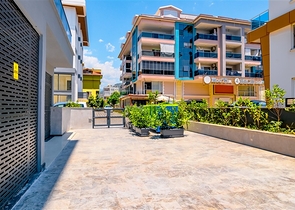 Moderne Wohnung am Meer, umgeben von Ruhe und Komfort