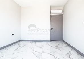 Penthouse am Meer mit geräumigen Terrassen und Panoramablick