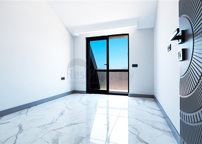 Penthouse am Meer mit geräumigen Terrassen und Panoramablick