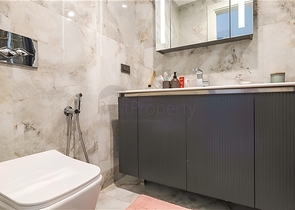 Luxuriöse 3+1-Wohnung mit Garten in einem Luxus-Komplex am Meer