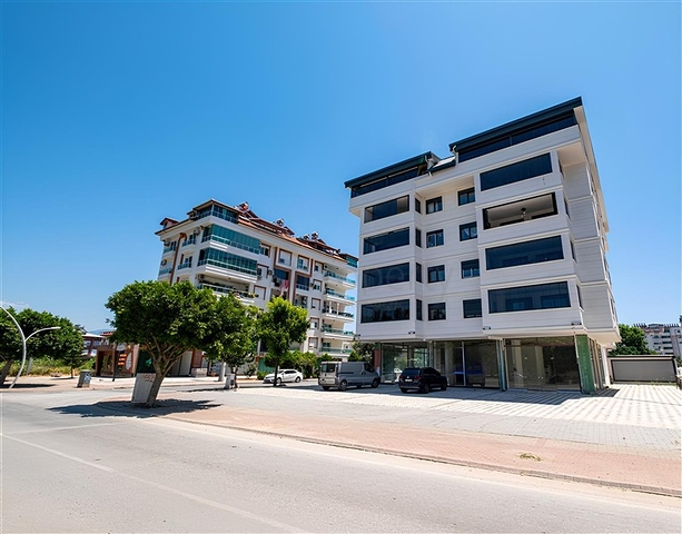 Geräumige 3+1 Maisonette direkt am Meer im Herzen von Gazipaşa