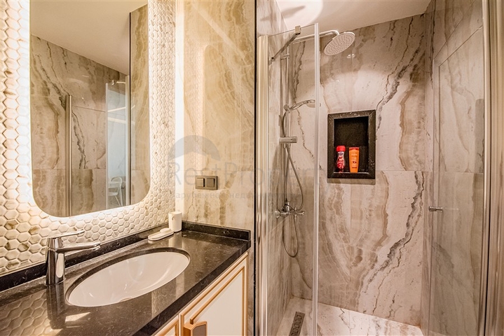 Modernes 1+1 Apartment im Herzen von Alanya mit kompletter Infrastruktur