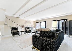 Geräumiges 3+1 Penthouse mit Meerblick, nur 50 m vom Strand entfernt