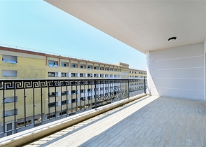 Geräumiges 3+1 Penthouse mit Meerblick, nur 50 m vom Strand entfernt