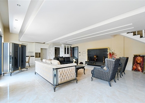 Geräumiges 3+1 Penthouse mit Meerblick, nur 50 m vom Strand entfernt