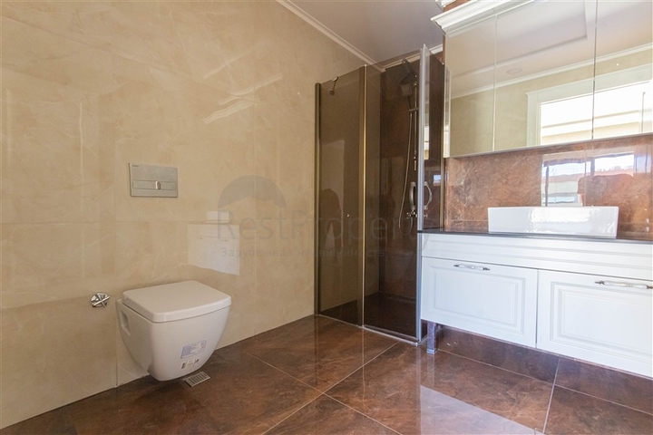 Penthouse 3+1 50 Meter vom Meer entfernt - Geräumigkeit und Komfort in der Nähe der Natur