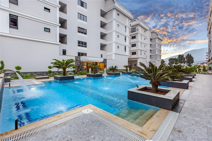 Penthouse 3+1 50 Meter vom Meer entfernt - Geräumigkeit und Komfort in der Nähe der Natur