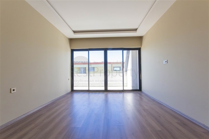 Penthouse 3+1 50 Meter vom Meer entfernt - Geräumigkeit und Komfort in der Nähe der Natur