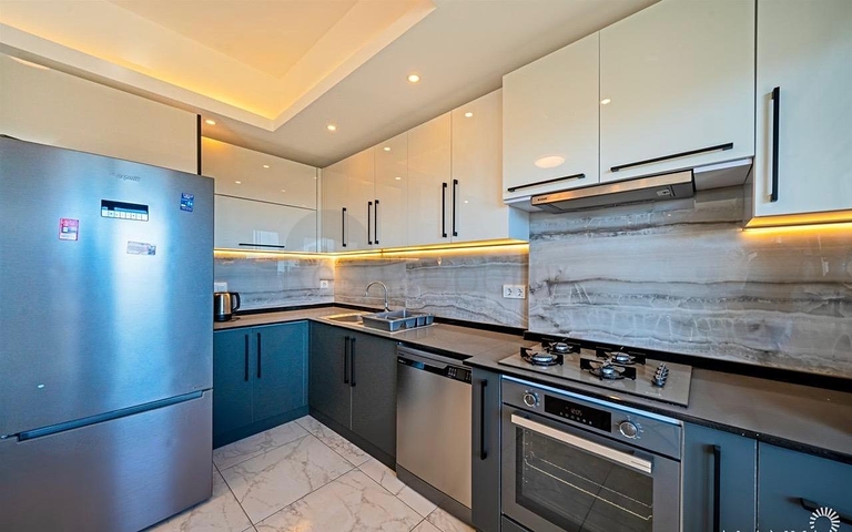 Geräumige 3+1 möblierte Wohnung in einer modernen Wohnanlage in Avsallar