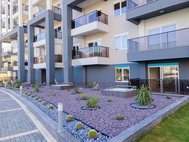 Geräumige 3+1 möblierte Wohnung in einer modernen Wohnanlage in Avsallar