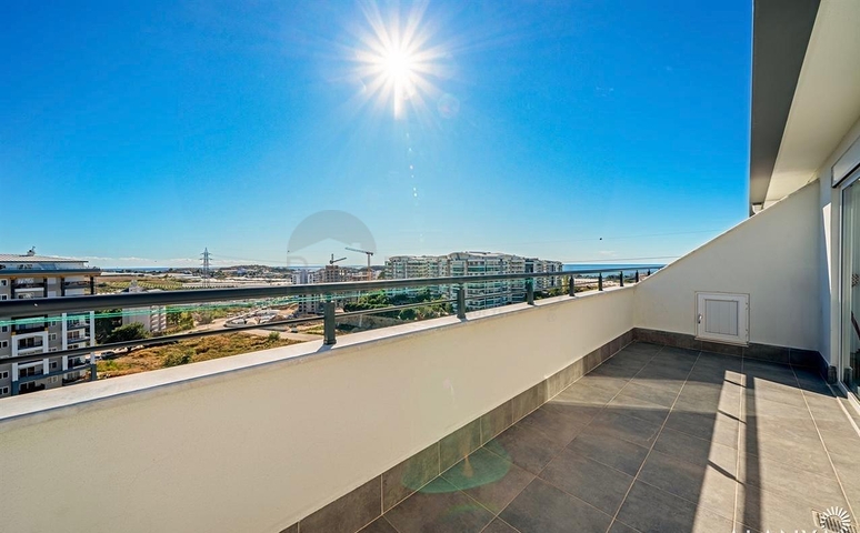 Geräumige 3+1 möblierte Wohnung in einer modernen Wohnanlage in Avsallar