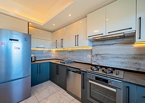 Geräumige 3+1 möblierte Wohnung in einer modernen Wohnanlage in Avsallar