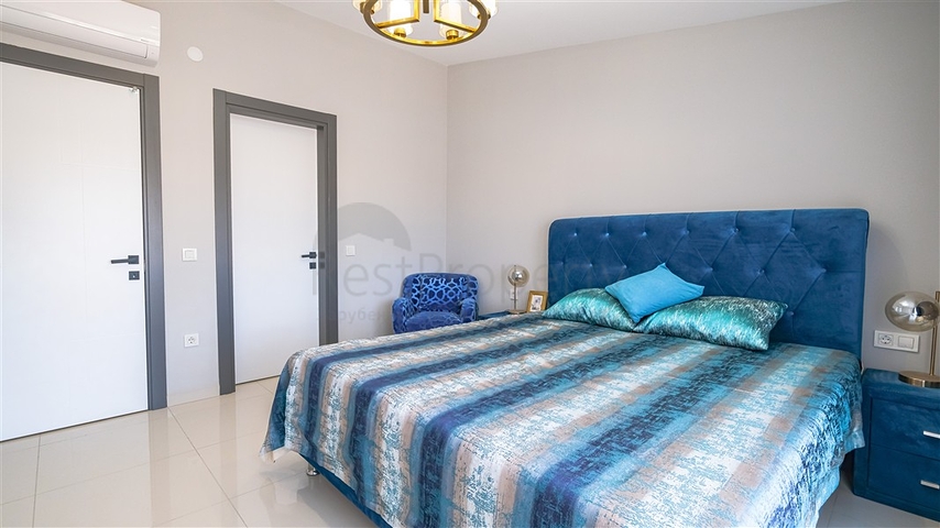 Penthouse mit Meerblick im malerischen Teil von Kargicak