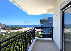 Gemütliche Wohnung am Meer in einem modernen Komplex in Kargicak