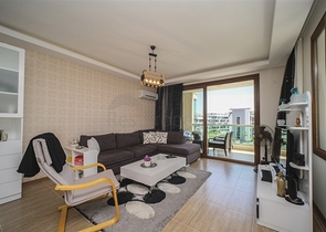 Geräumige möblierte 2+1-Wohnung in der prestigeträchtigen Gegend von Alanya - Beide