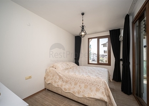 Geräumige möblierte 2+1-Wohnung in der prestigeträchtigen Gegend von Alanya - Beide