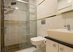 Geräumige möblierte Maisonette mit Terrasse und Meerblick in einer modernen Wohnanlage