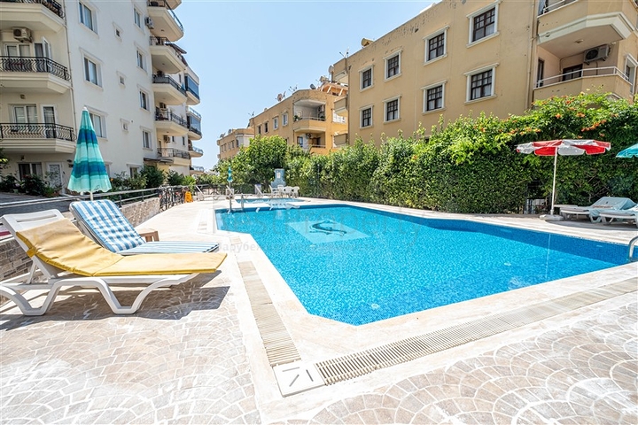 Gemütliche möblierte 2+1-Wohnung in der Nähe des Strandes in der Gegend von Tosmur