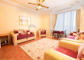 Gemütliche möblierte 2+1-Wohnung in der Nähe des Strandes in der Gegend von Tosmur