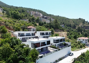 Moderne 3+1-Villa mit Panoramablick auf das Meer im Stadtteil Bektas