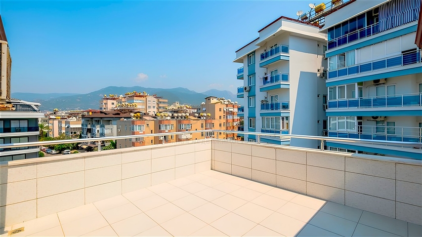 Geräumige 4+1-Wohnung im Stadtteil Oba - für ein komfortables Leben am Meer