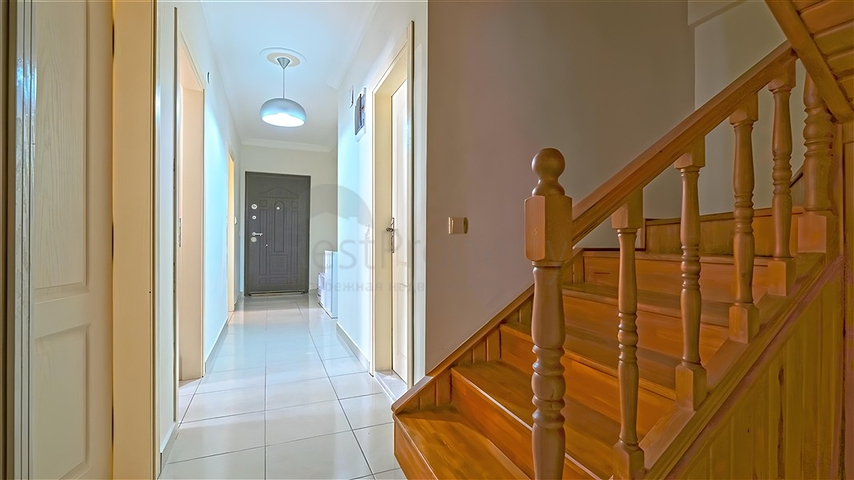 Geräumige 4+1-Wohnung im Stadtteil Oba - für ein komfortables Leben am Meer