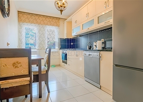 Geräumige 4+1-Wohnung im Stadtteil Oba - für ein komfortables Leben am Meer