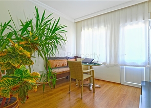 Geräumige 4+1-Wohnung im Stadtteil Oba - für ein komfortables Leben am Meer