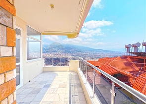 Gemütliche Wohnung mit Meerblick am Fuße der Alanya-Festung
