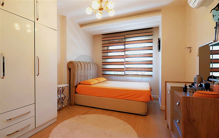 Gemütlichkeit und Komfort am Meer: Wohnung mit idealer Lage in Tosmur