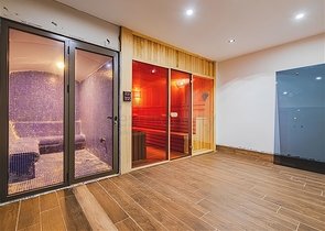 Moderne Wohnung umgeben von Natur und Meer