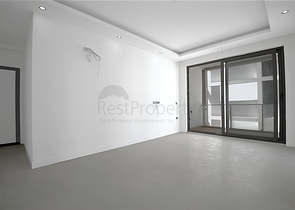 Moderne Wohnung umgeben von Natur und Meer