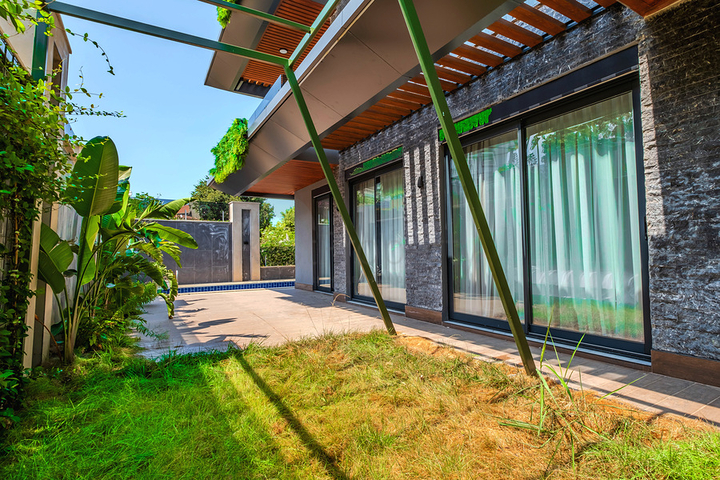Moderne Wohnung mit Garten am Meer in einer malerischen Gegend