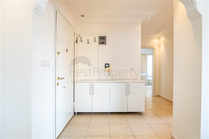 Gemütliche Wohnung in der Nähe von Kleopatra Beach