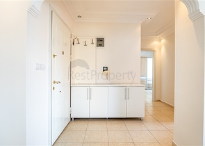 Gemütliche Wohnung in der Nähe von Kleopatra Beach