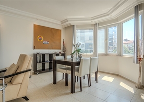 Gemütliche Wohnung in der Nähe von Kleopatra Beach