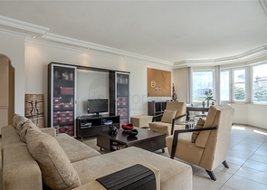 Gemütliche Wohnung in der Nähe von Kleopatra Beach