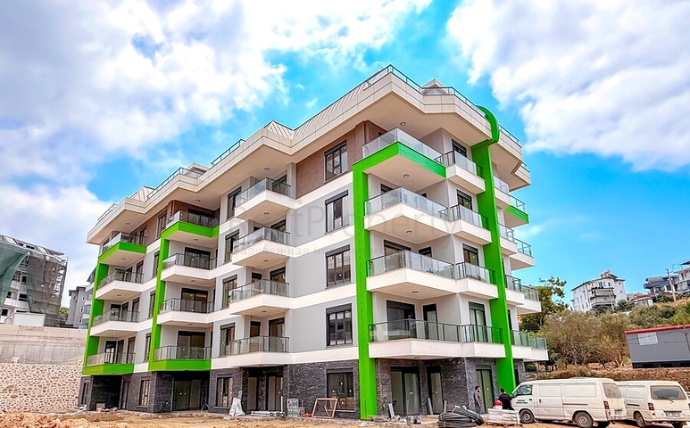 Moderne Wohnungen in einem Komplex mit einer reichen Infrastruktur im Bezirk Oba