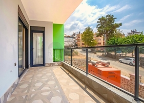 Moderne Wohnungen in einem Komplex mit einer reichen Infrastruktur im Bezirk Oba