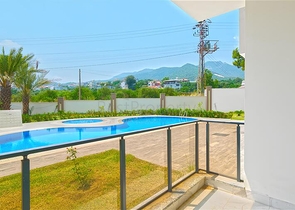 Duplex 2+1 in der Nähe von Oba