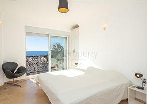 Luxusvilla mit Meerblick in der prestigeträchtigen Gegend von Konalka