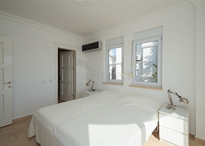 Luxusvilla mit Panoramablick auf das Meer in einer der exklusivsten Gegenden von Alanya