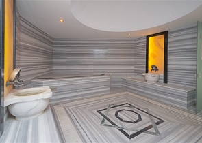 Luxusvilla mit Panoramablick auf das Meer in einer der exklusivsten Gegenden von Alanya