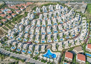 Luxusvilla mit Panoramablick auf das Meer in einer der exklusivsten Gegenden von Alanya