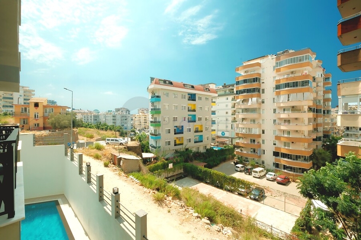 Moderne Wohnung im Stadtteil Mahmutlar in der Nähe des Meeres