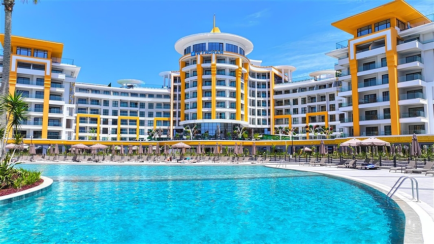 Moderne Ferienwohnung am Meer in einem prestigeträchtigen Komplex