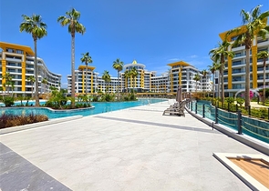 Moderne Wohnung am Meer im angesehenen Stadtteil Türkler