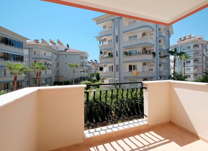 Geräumige möblierte Wohnung in der prestigeträchtigen Gegend von Oba