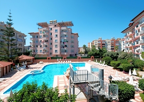 Geräumige möblierte Wohnung in der prestigeträchtigen Gegend von Oba