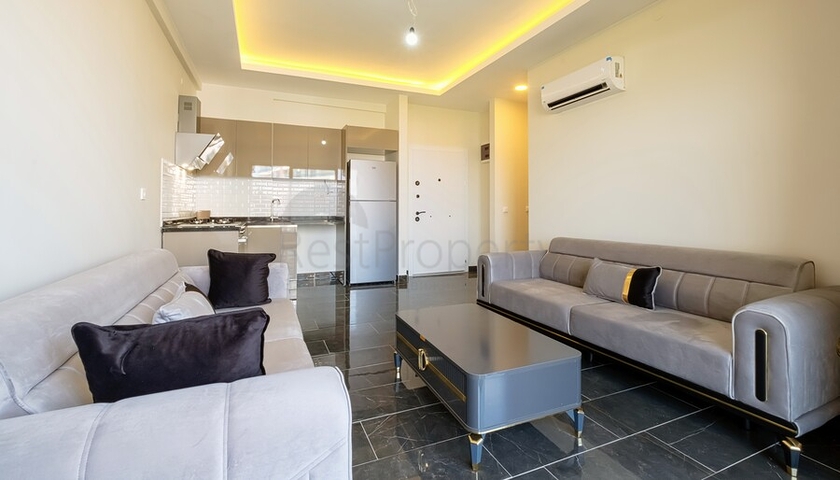 Modern eingerichtete Wohnung in einem Komplex mit reicher Infrastruktur in Mahmutlar